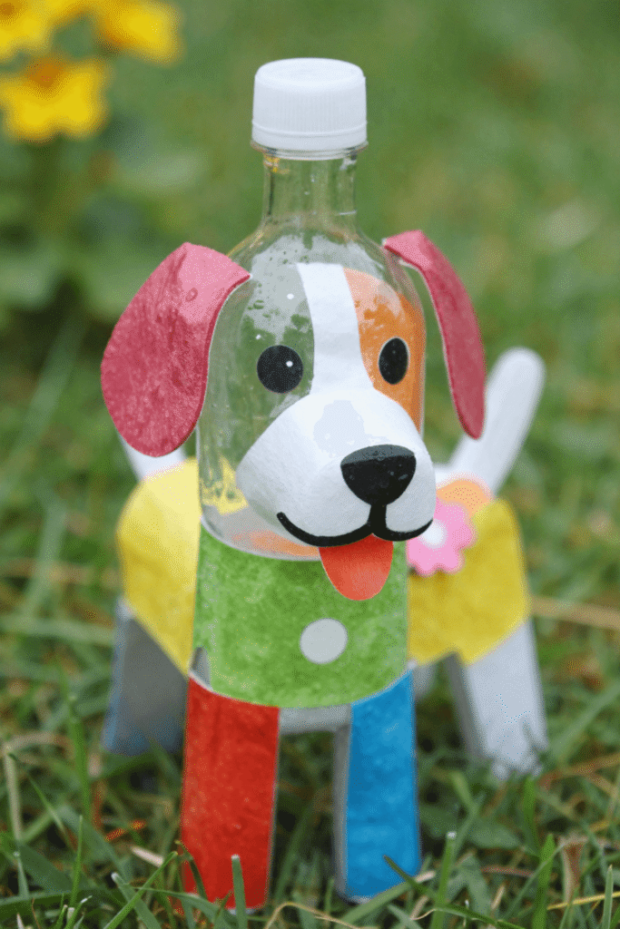 How to Make a Dog Sculpture from Used Plastic Bottles